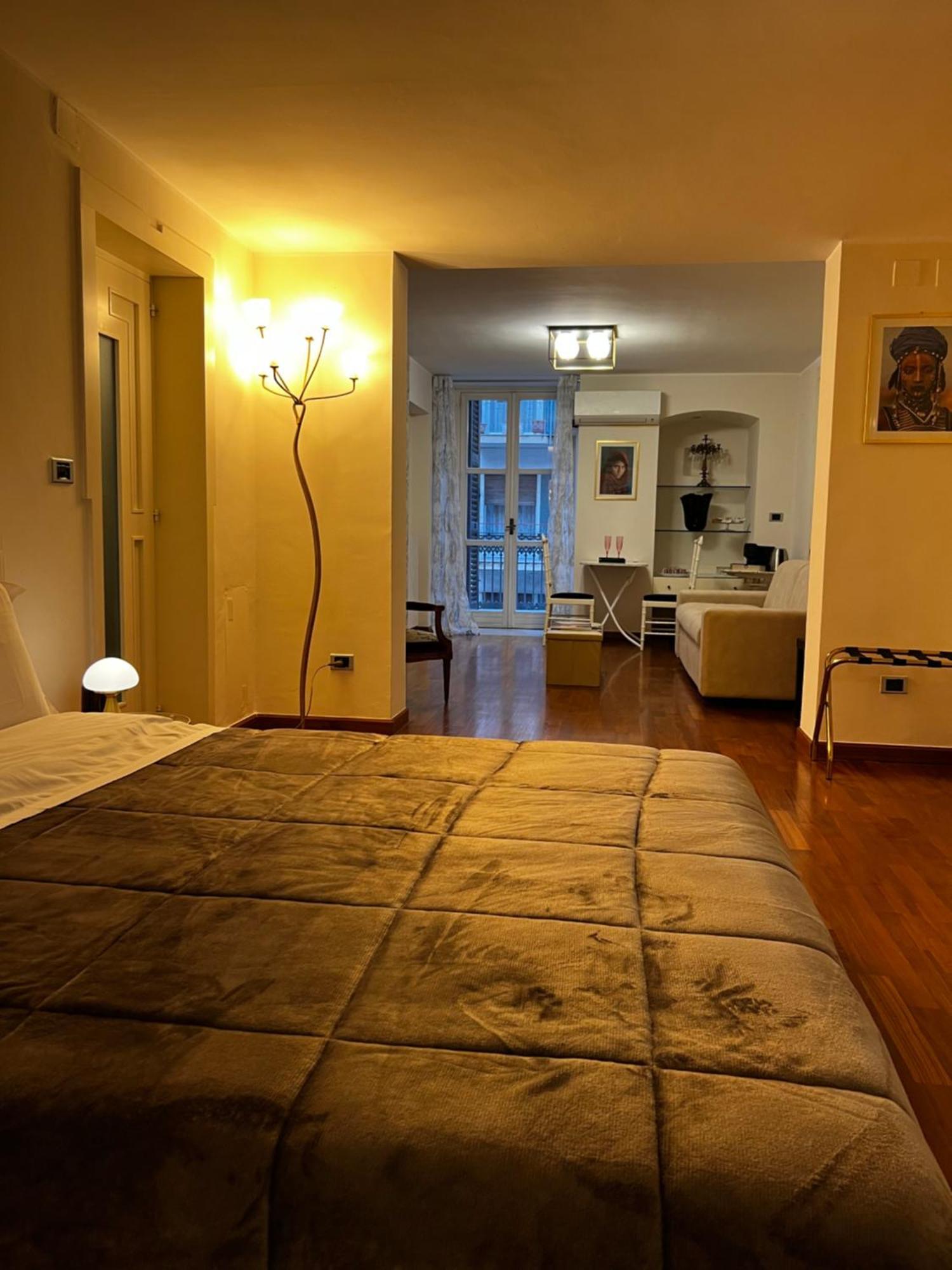 Calefati Gallery Luxury Apartment Bari Buitenkant foto
